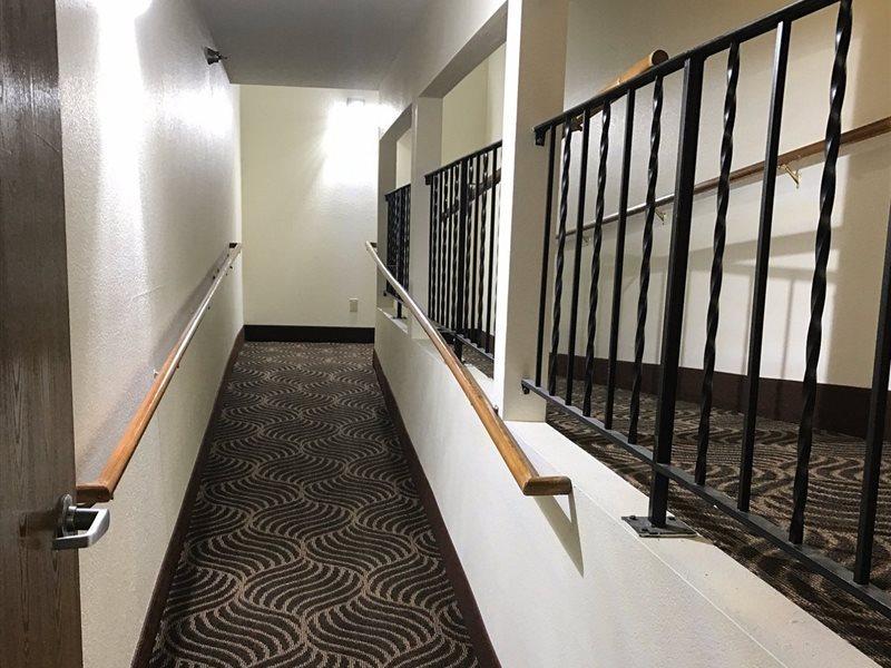 Super 8 By Wyndham Omaha/West Dodge Motel Exterior photo